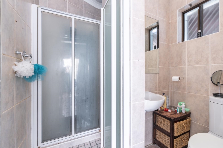 2 Bedroom Property for Sale in Woodstock Western Cape